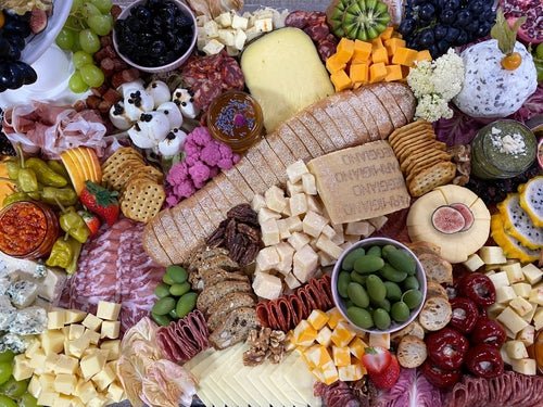 charcuterie-sympathy gifts-catering toronto-loot bags-candy-dessert-weddings-client gifts-last minute-same day-cured catering