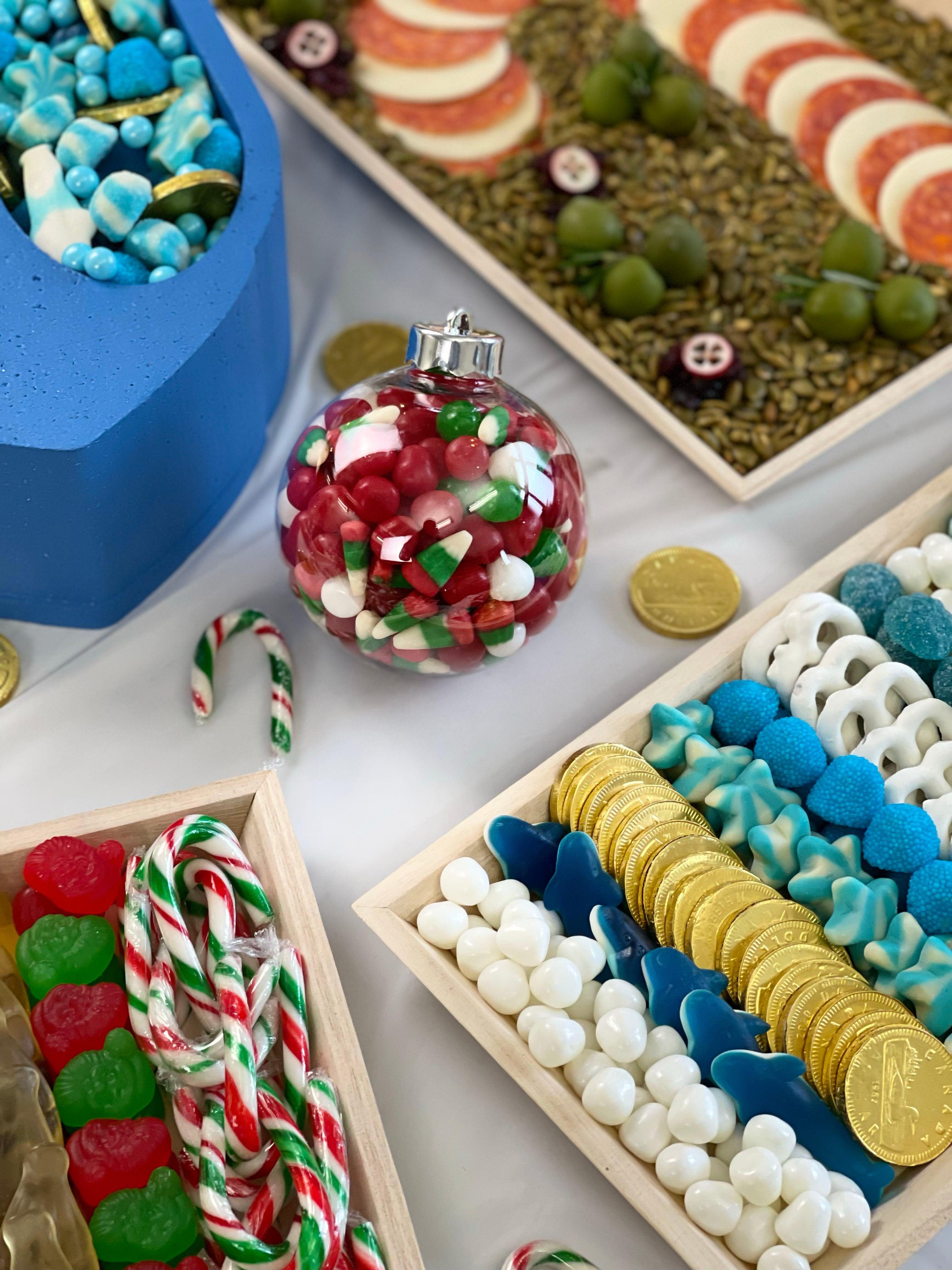 Christmas Ornament-Food Gift Baskets-Charcuterie-Corporate Catering Toronto-Best Charcuterie-Catering Toronto-Cured Catering