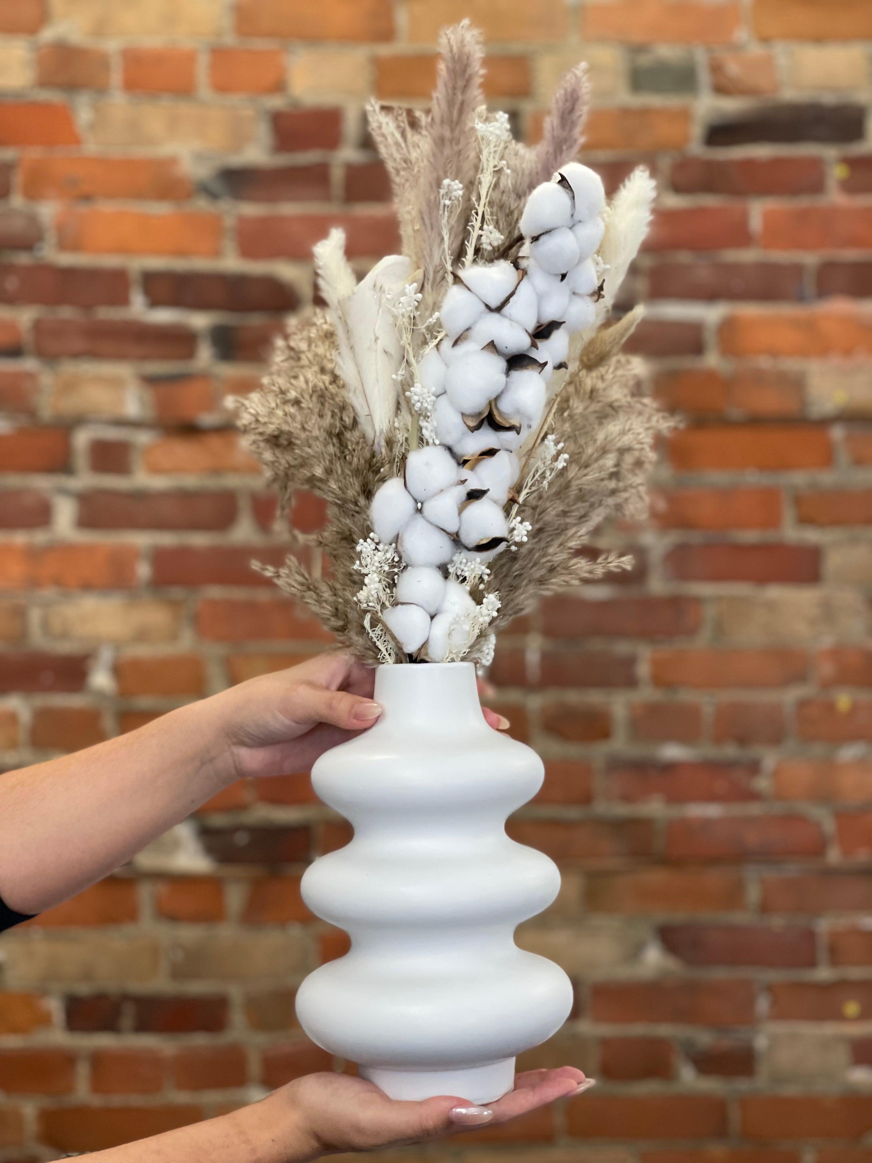 Dried Pampas Bouquet in Vase-Charcuterie-Corporate Catering Toronto-Best Charcuterie-Catering Toronto-Cured Catering