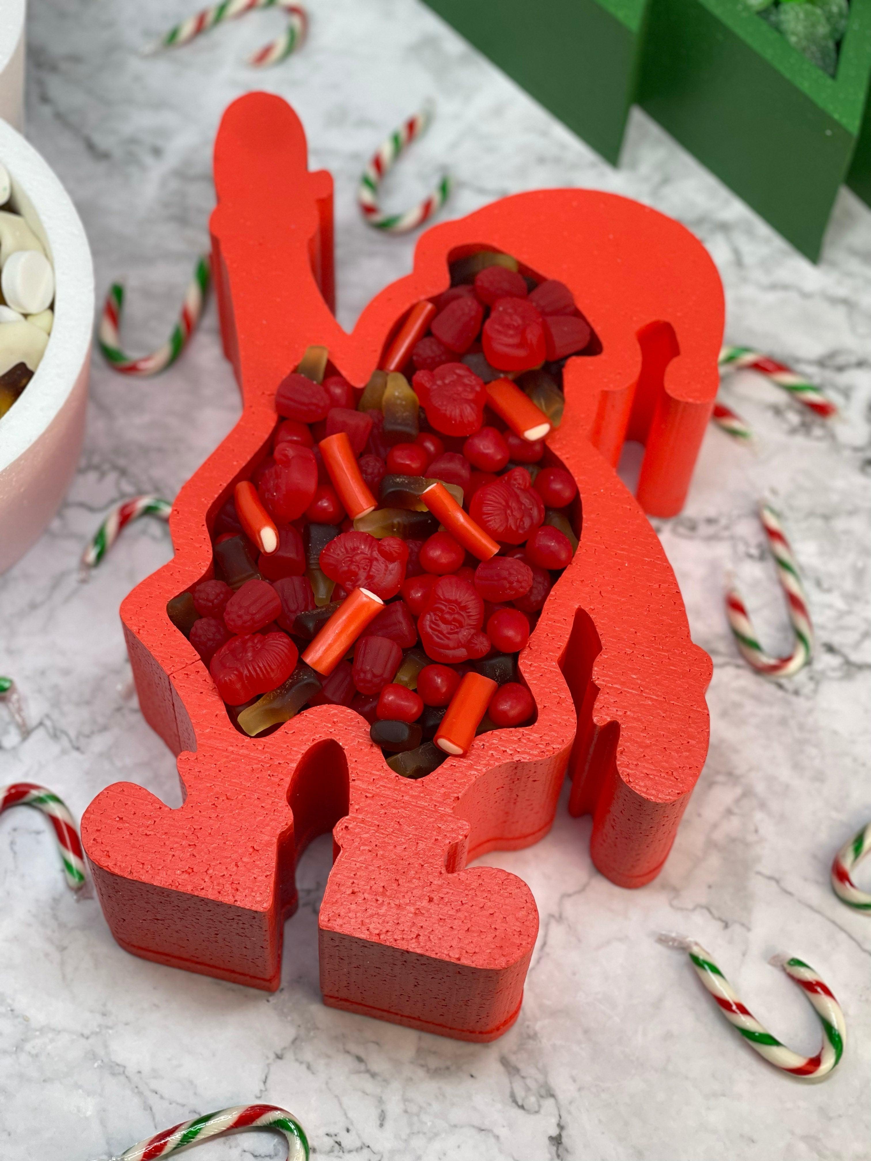 Santa Candy Tray-Food Gift Baskets-Charcuterie-Corporate Catering Toronto-Best Charcuterie-Catering Toronto-Cured Catering