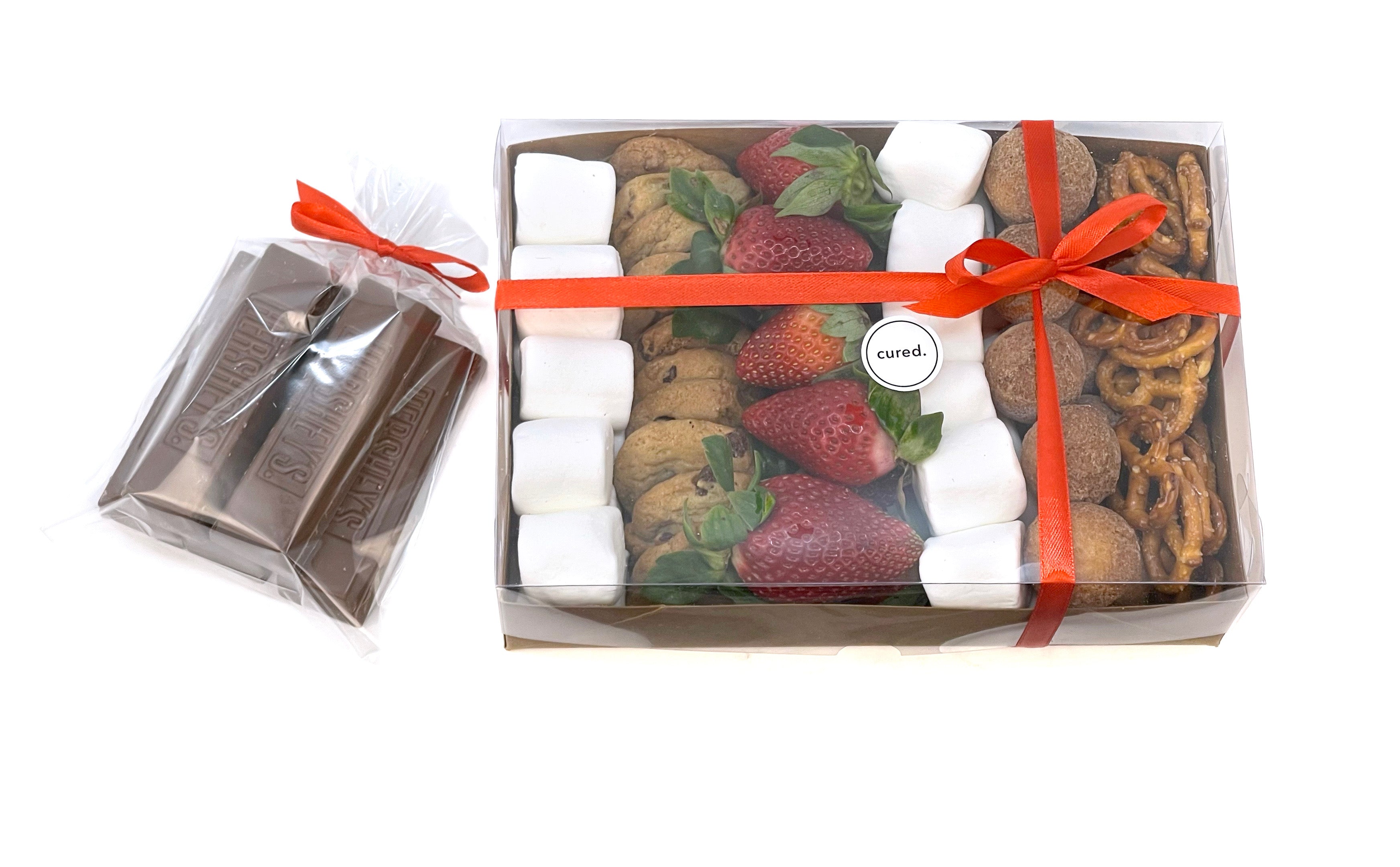Valentine&#39;s Day Chocolate Fondue Kit-Charcuterie-Corporate Catering Toronto-Best Charcuterie-Catering Toronto-Cured Catering