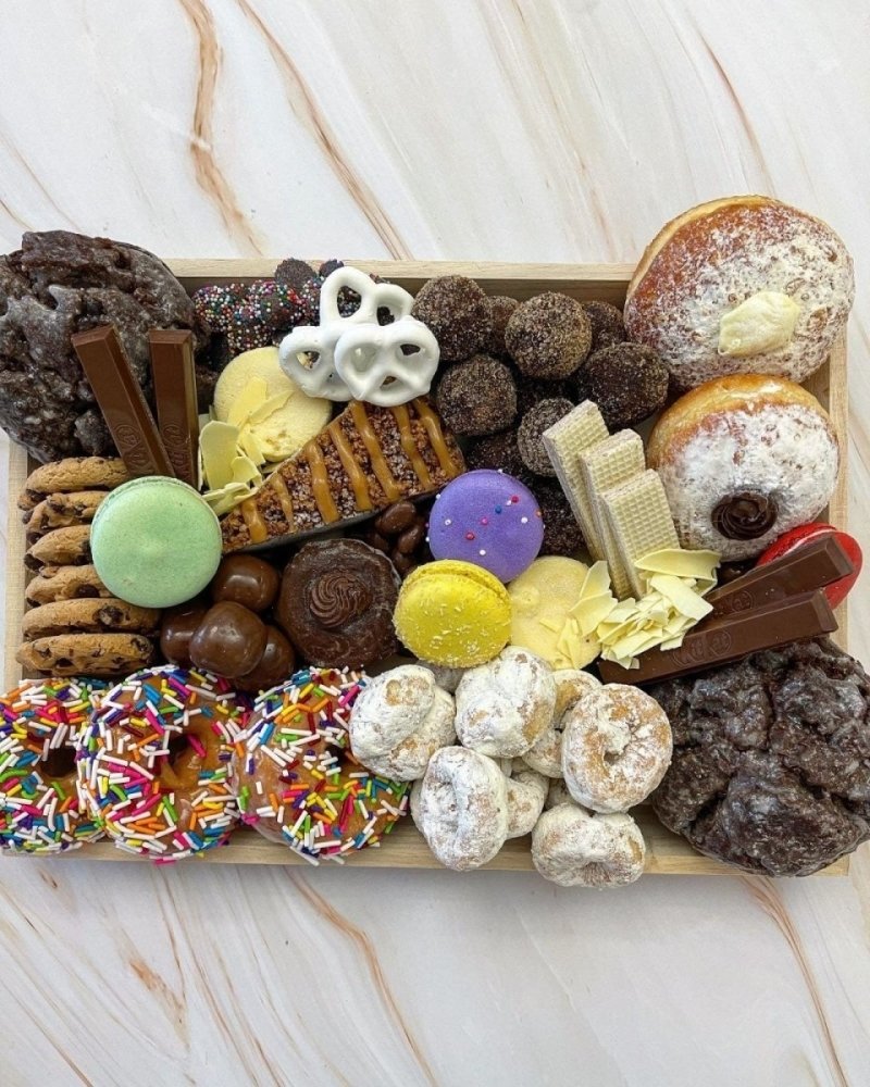 Dessert Tray-Charcuterie-Corporate Catering Toronto-Best Charcuterie-Catering Toronto-Cured Catering